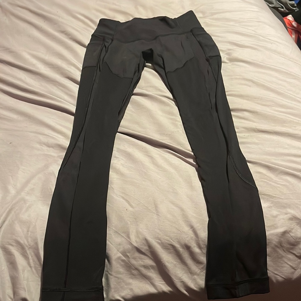 Lululemon black leggings